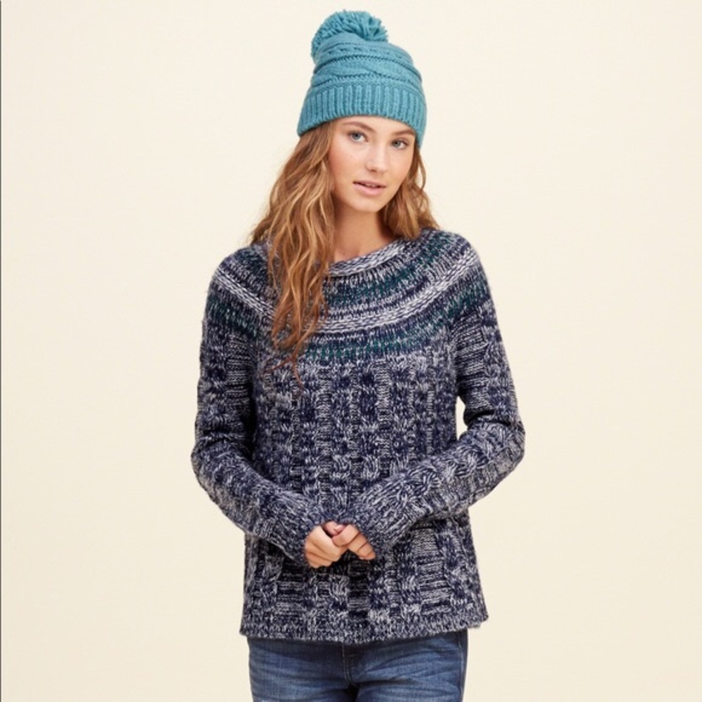 Hollister Co. Marled Navy Cable Knit Sweater